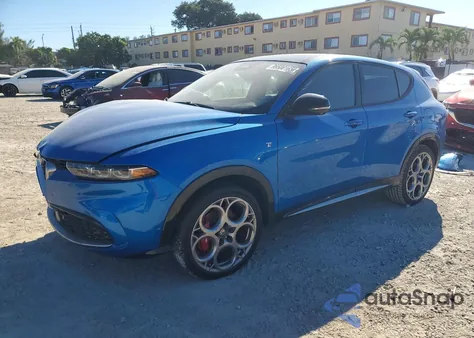 2024 Alfa Romeo Tonale Ti z USA, uszkodzony, nr VIN ZASPATCW3R3048010